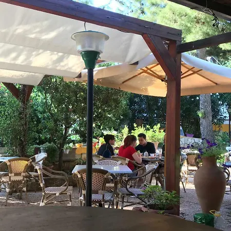 Liverpool Βιέστε